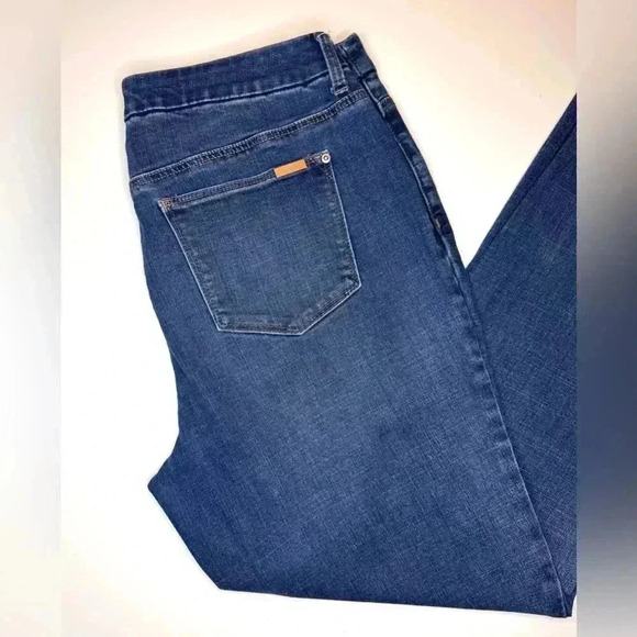 Chicos Women’s The So Slimming Girlfriend Ankle Jeans Size- 0.5 - Picture 6 of 7